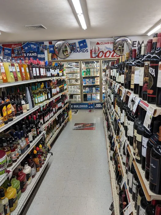 Bulldog Party Store 0