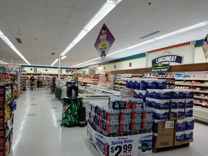 Ric's Food Center 9