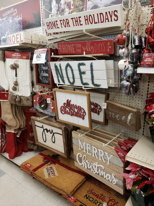 JOANN Fabric and Crafts 3