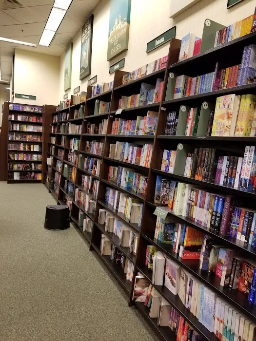 Barnes & Noble 4