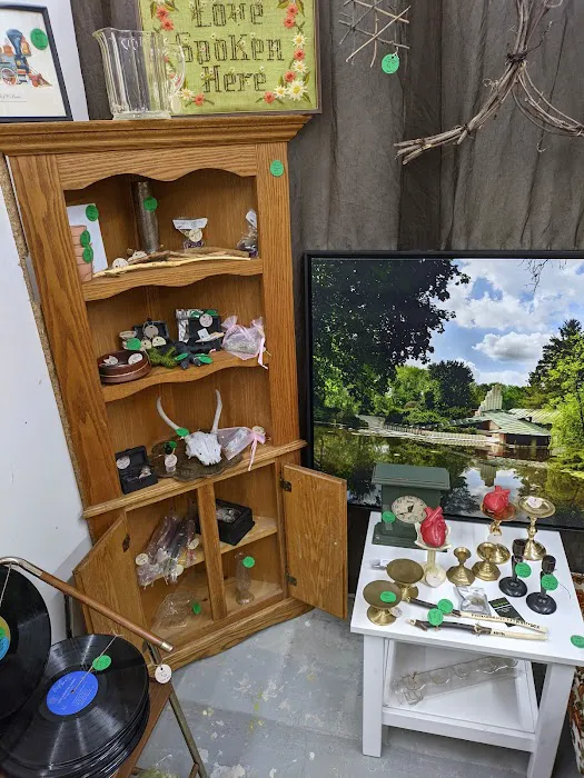 Bishop Holistic - at Sanford Antique mall 5