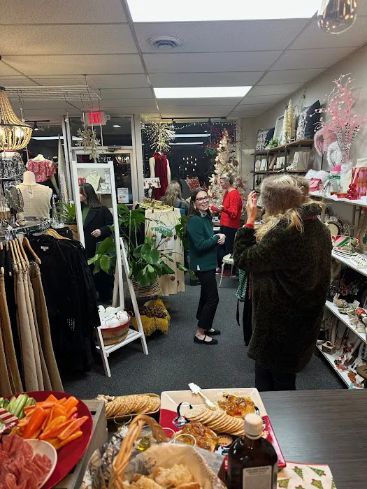 Botanica Modern Market 2