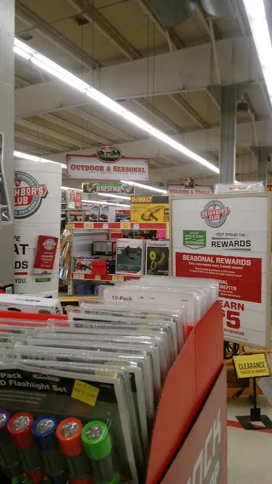 Tractor Supply Co. 0