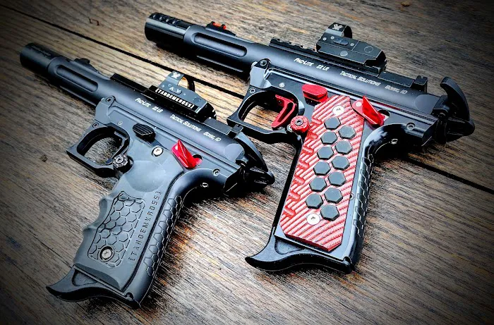 Showtime Guns & Ammo 4