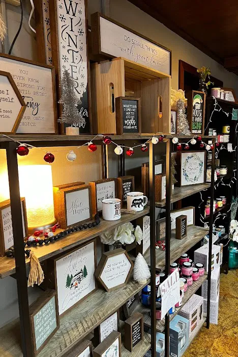 Sassy & Chic Boutique, Midland, MI 48640 7