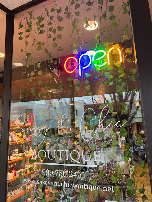 Sassy & Chic Boutique, Midland, MI 48640 8