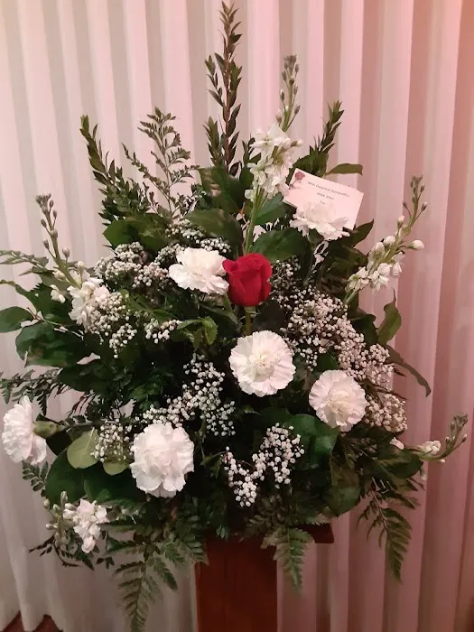 Lapelle's Flowers & Gifts 0