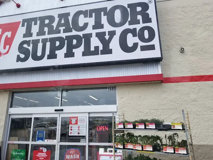 Tractor Supply Co. 7