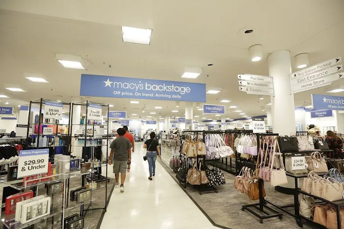 Macy's Backstage 4