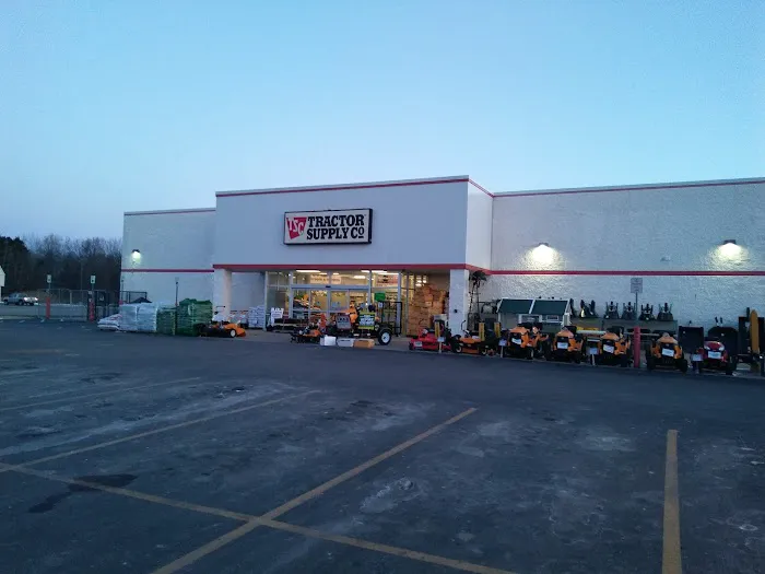 Tractor Supply Co. 6