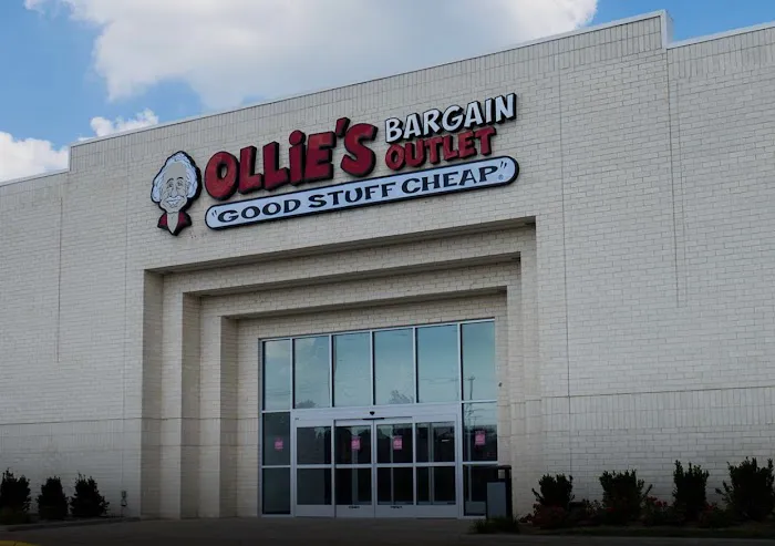 Ollie's Bargain Outlet 0