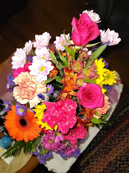 Keits Flower Shop of Bay City 4