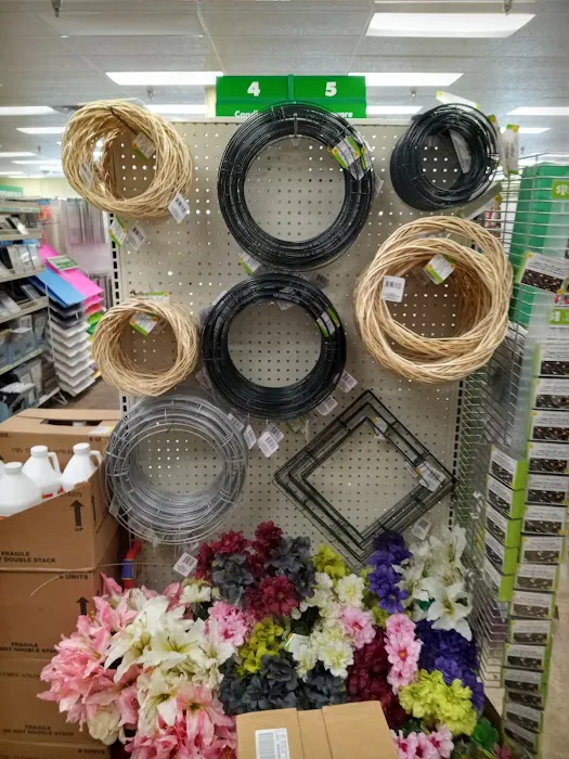 Dollar Tree 6