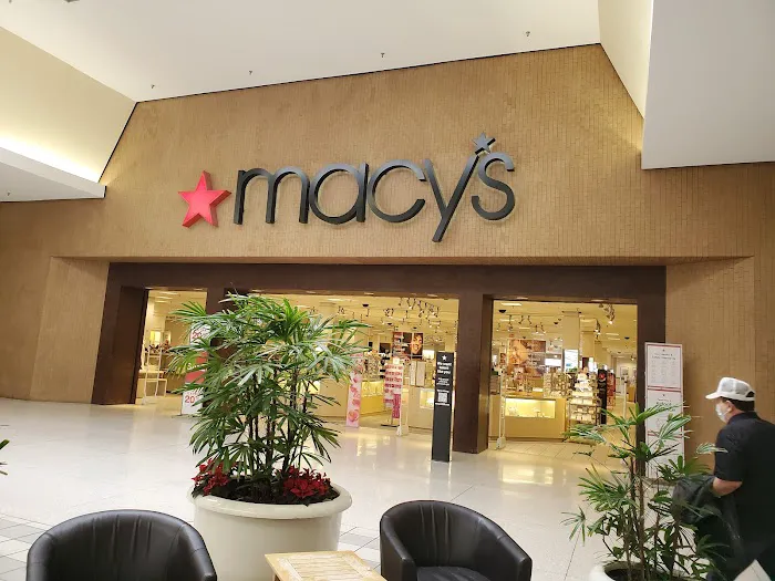 Macy's 7