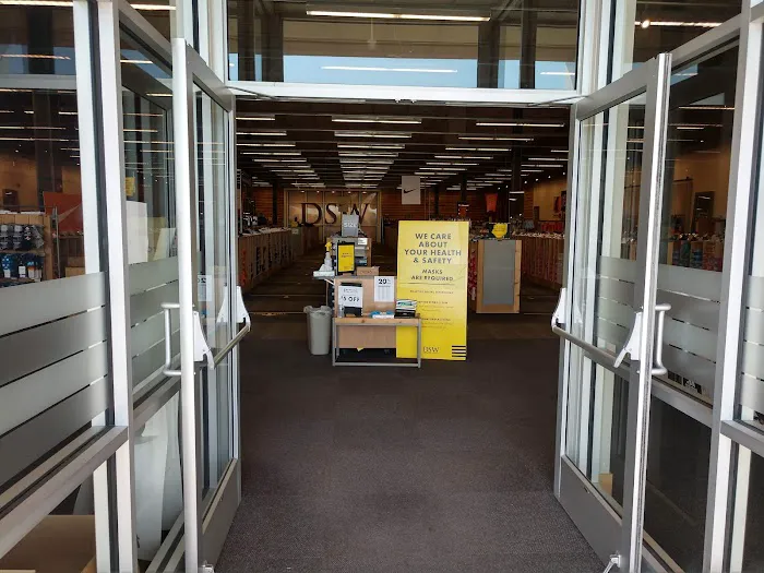 DSW Designer Shoe Warehouse 0