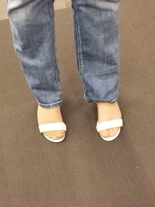 DSW Designer Shoe Warehouse 7