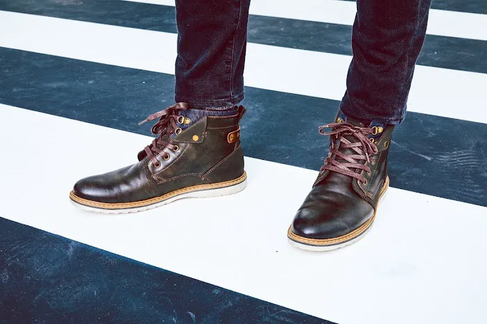 DSW Designer Shoe Warehouse 5