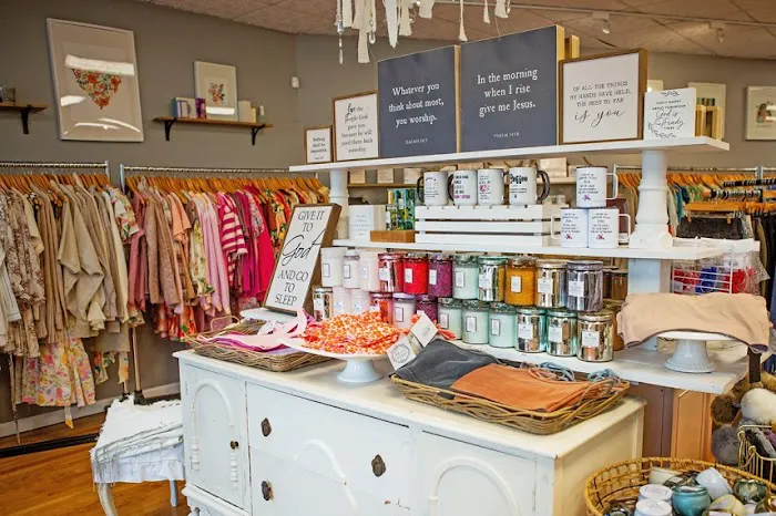 Adorn Boutique Frankenmuth 7