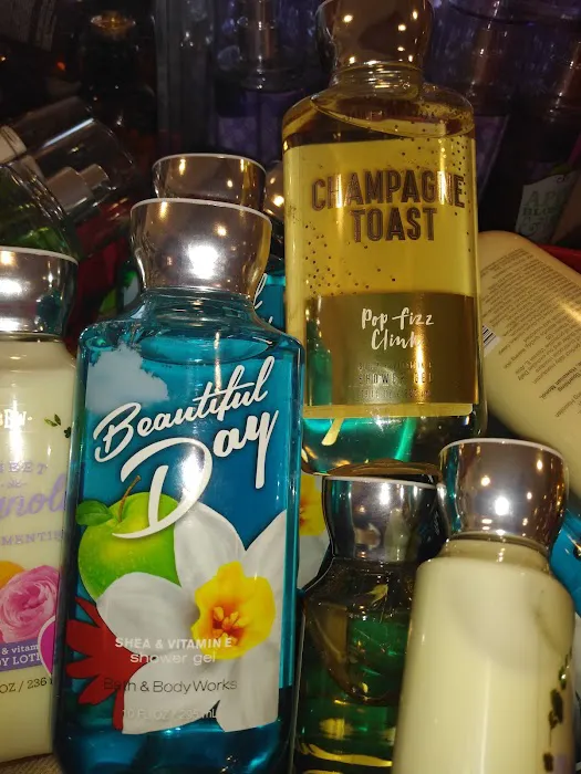 Bath & Body Works 4