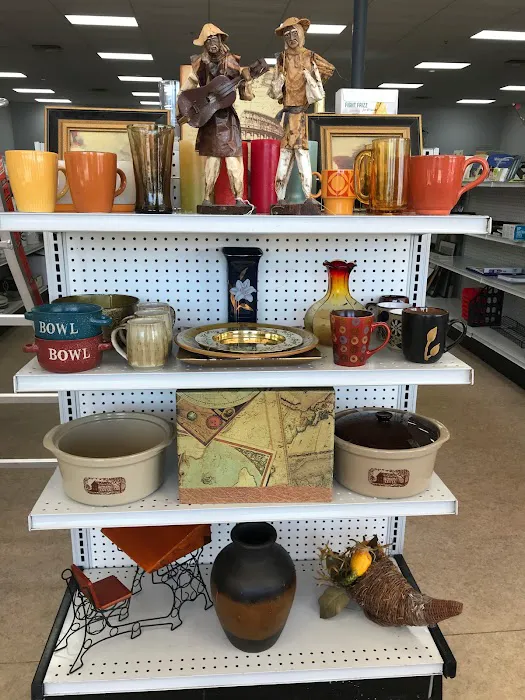 Goodwill Store and Donation Center 5