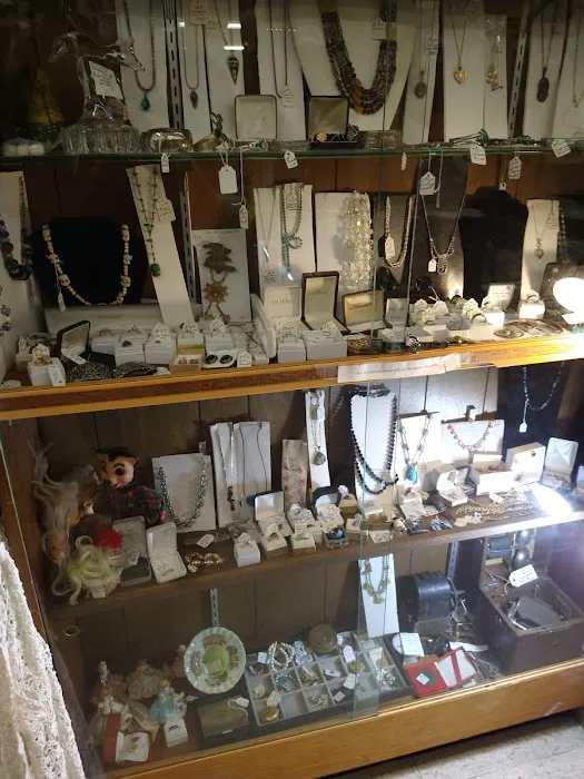 Antiques Mall of Madison 7
