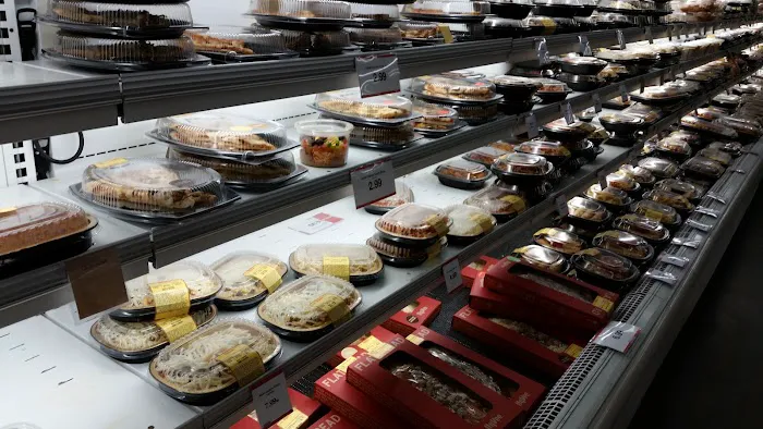 Hy-Vee Grocery Store 7