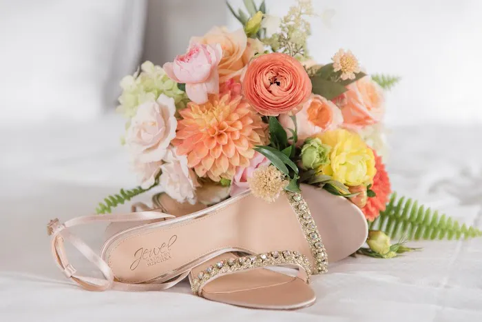 Alluring Blooms 0