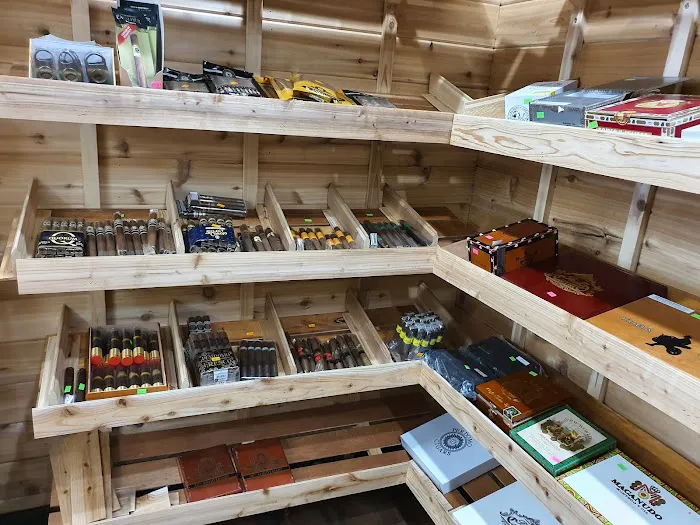 Tobacco / Vapor Deals 8