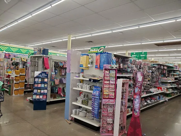 Dollar Tree 1