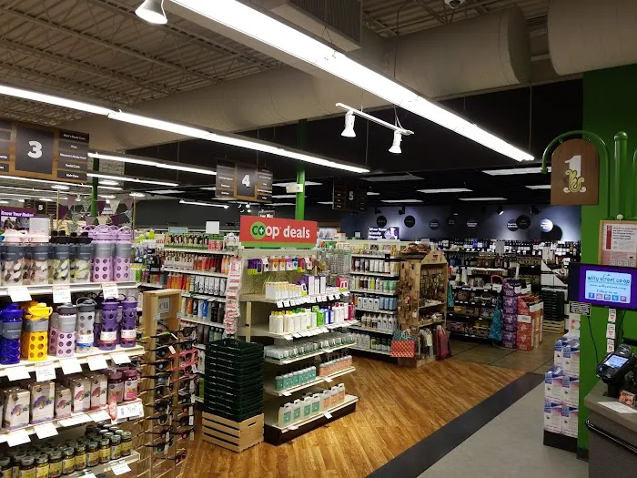 Willy Street Co-op—North 6