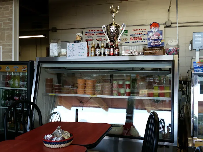 Enrique's Market 9