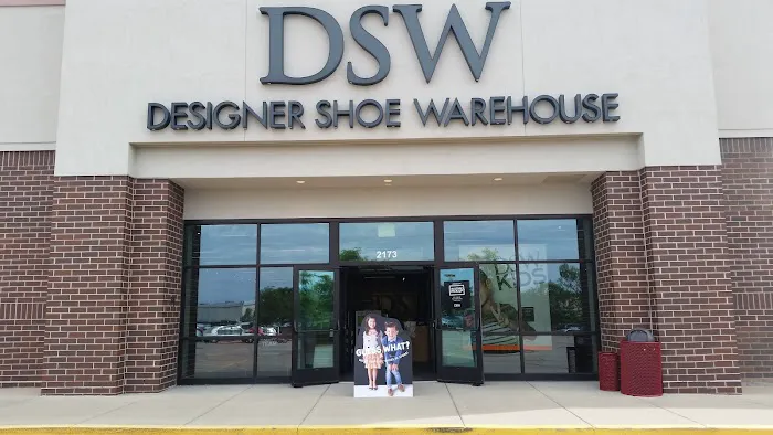 DSW Designer Shoe Warehouse 2