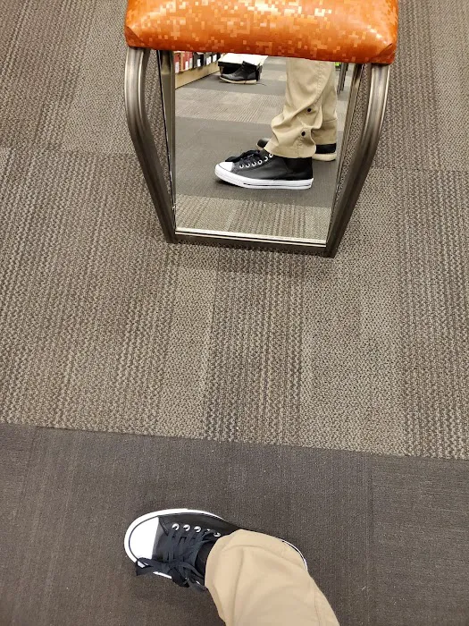 DSW Designer Shoe Warehouse 9