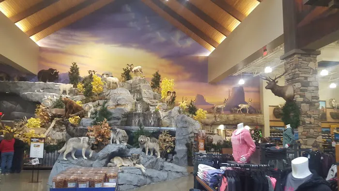 Bass Pro Shops 0