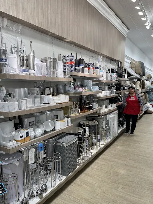 T.J. Maxx & HomeGoods 8