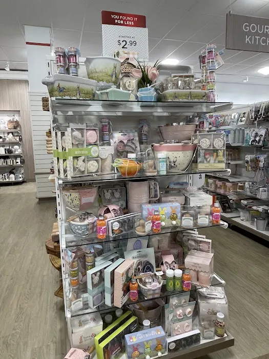 T.J. Maxx & HomeGoods 4