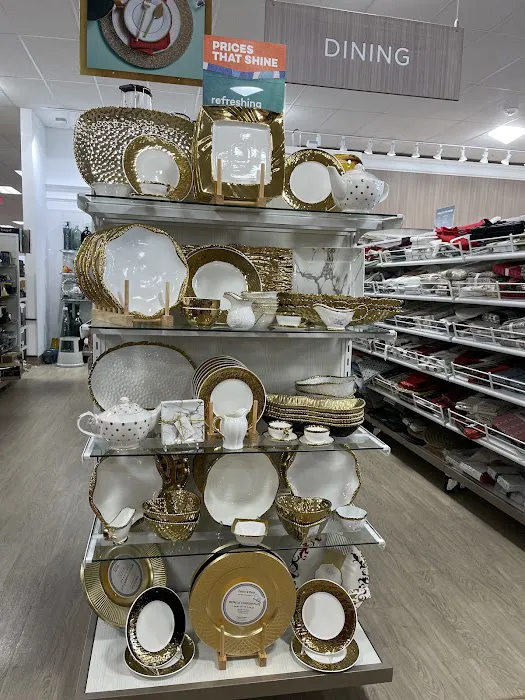 T.J. Maxx & HomeGoods 0