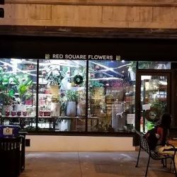 Red Square Flowers | State Street ico