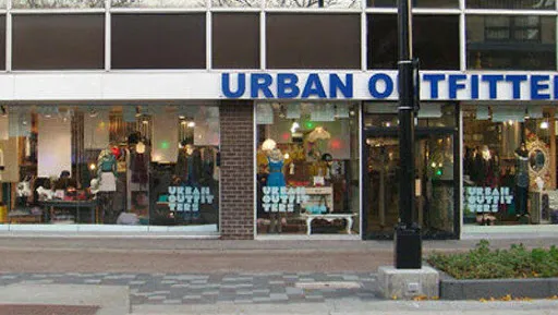 Urban Outfitters 0