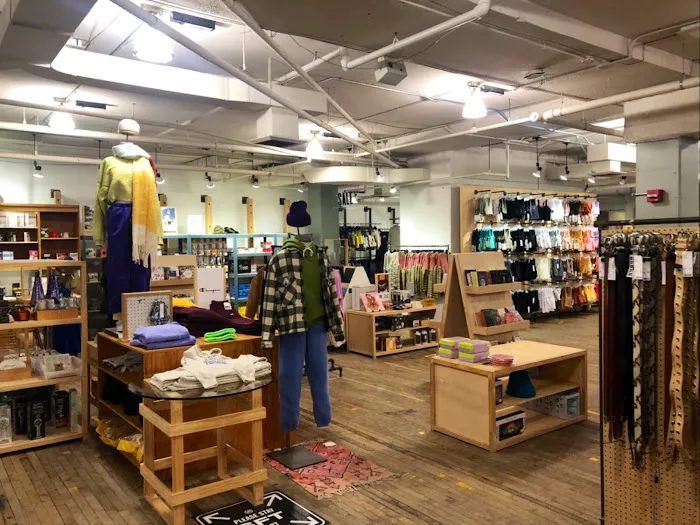 Urban Outfitters 2