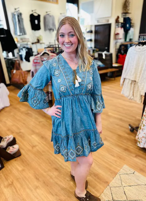Faded Roots Boutique 0