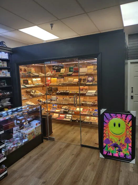 IOWA SMOKE SHOP&VAPE&CIGARS 3