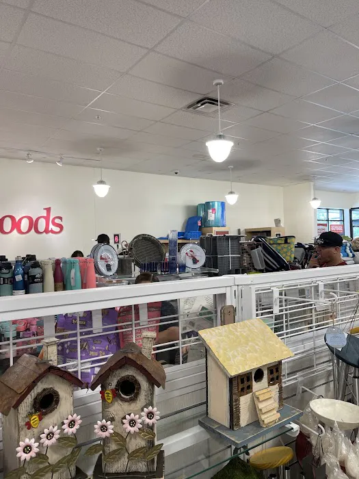 T.J. Maxx & HomeGoods 0