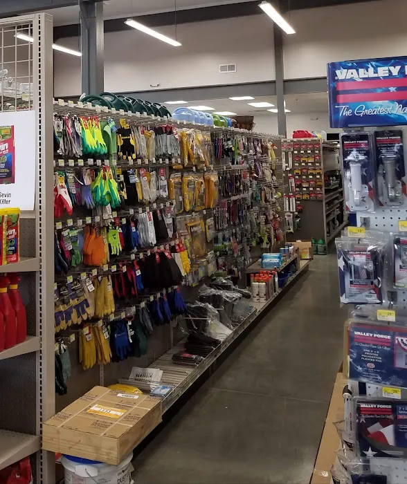Oscar's Germantown Hardware 1