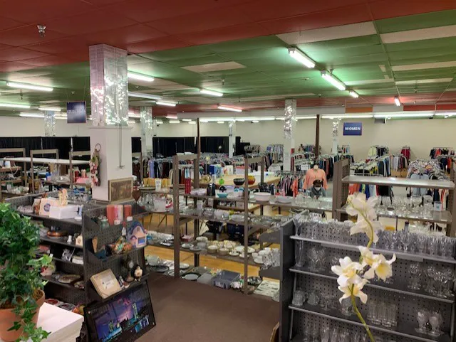 Nearly New Shop 1