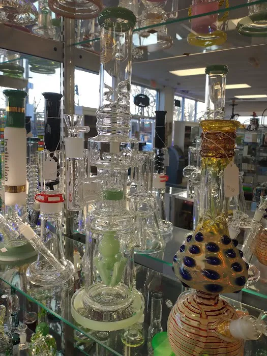 High 5 Smoke Shop 3