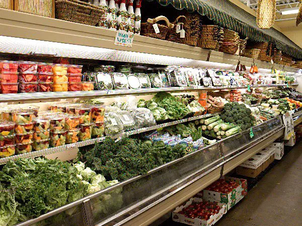 Paul's Fruit Market 2