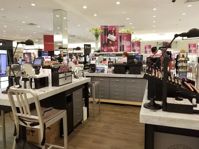 Dillard's 6