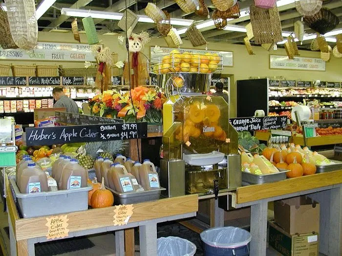 Paul's Fruit Market 9