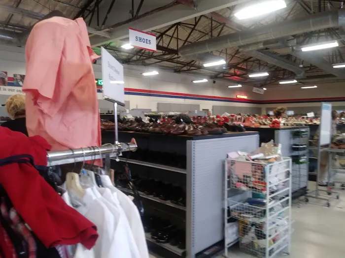 Super Thrift Store 0